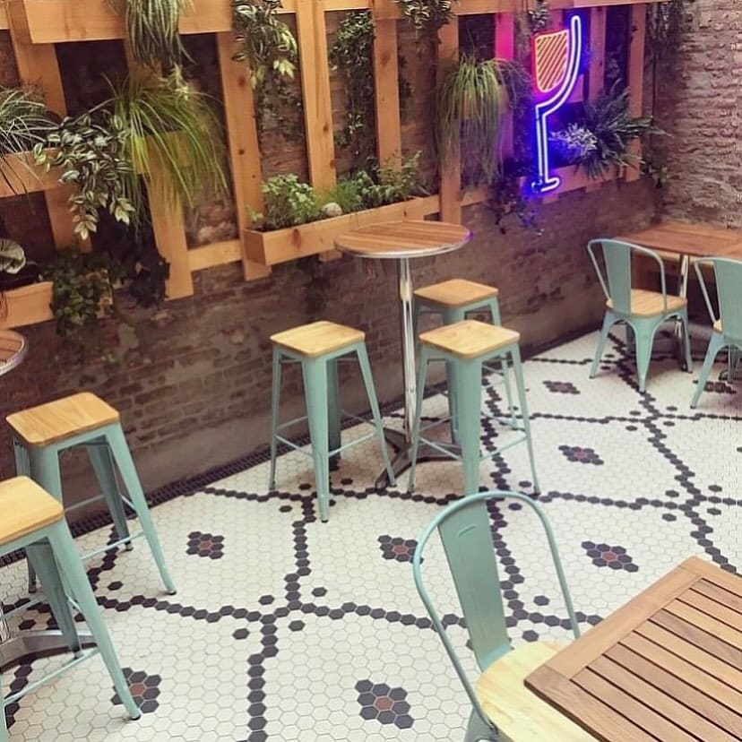 Cour du second bar pour privatisation dans le Vieux-Lille